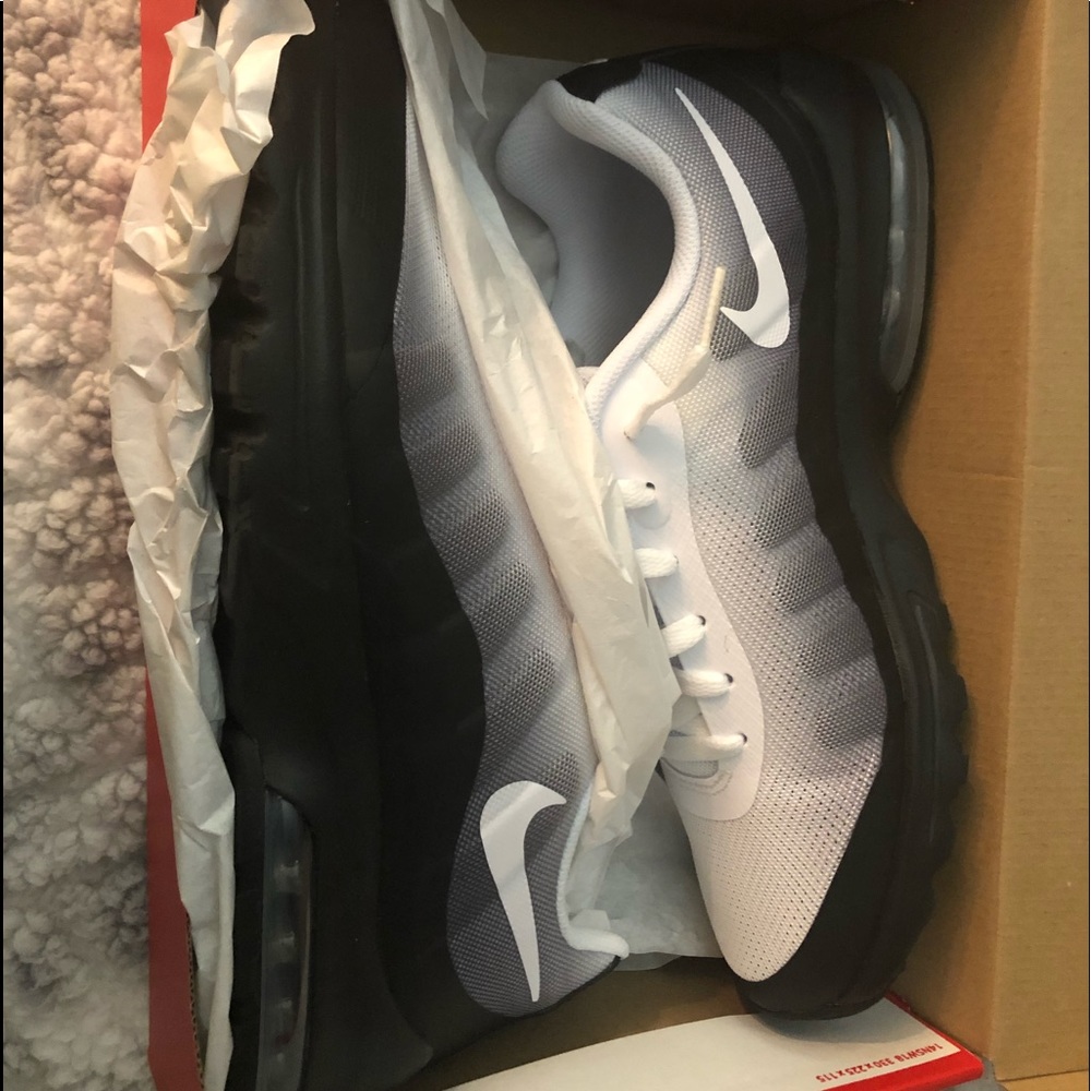 New Mens Nike Air Max